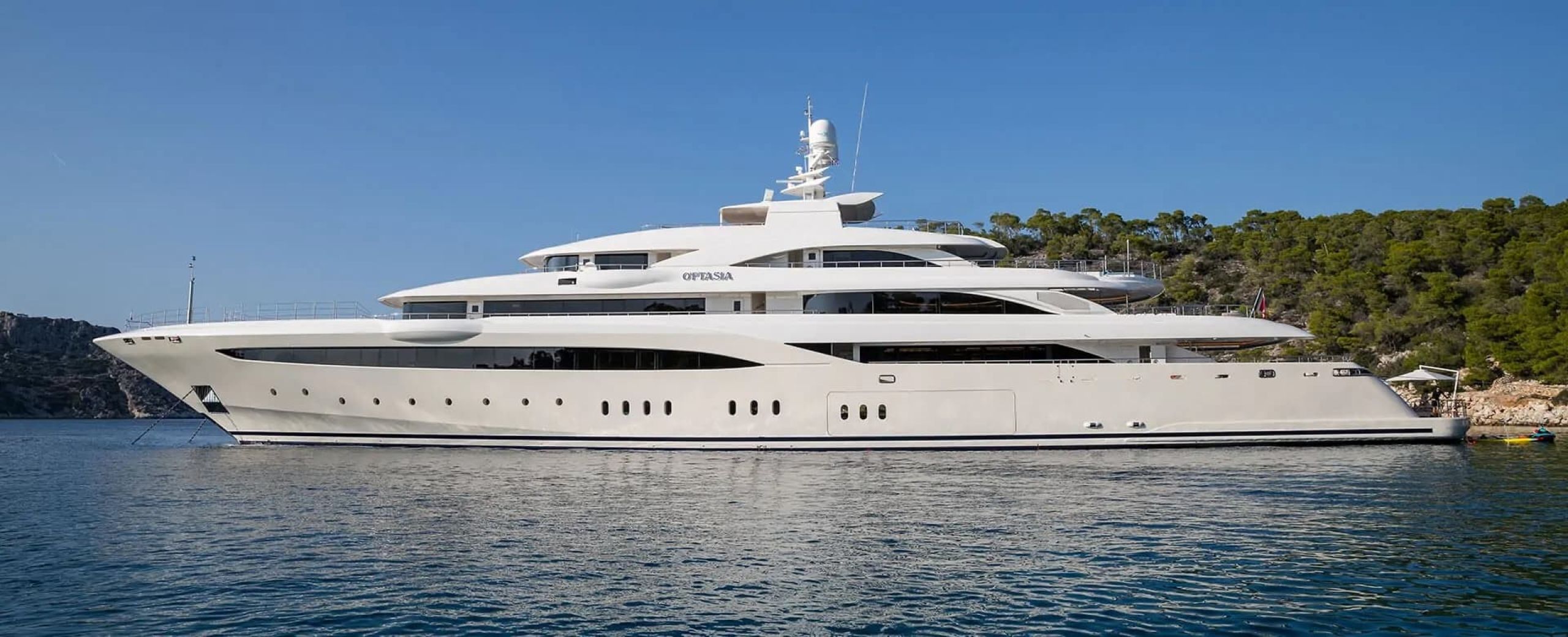 superyacht charter Mediterranean, luxury yacht charters, Oxyzen yachting